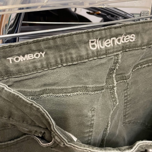 Olive Green Skinny Jeans - Picture 9 of 10